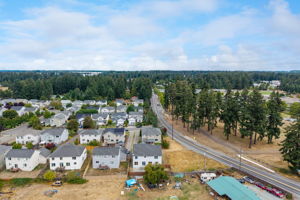 2060574thAveE,Spanaway,WA98387-37