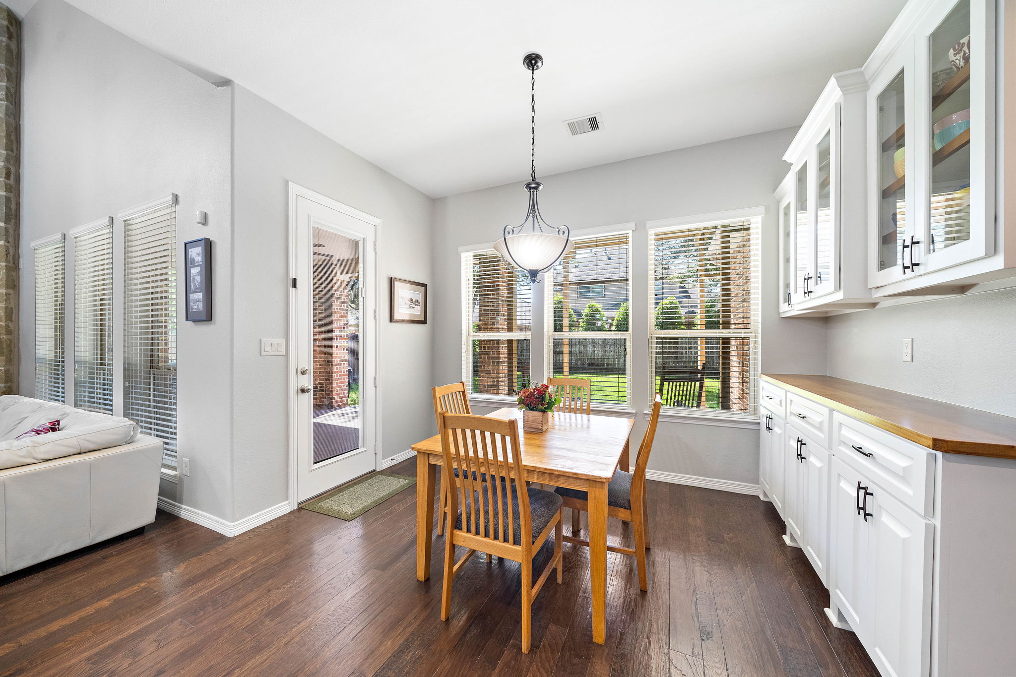 Strata Visuals-20615 Elderwood-17