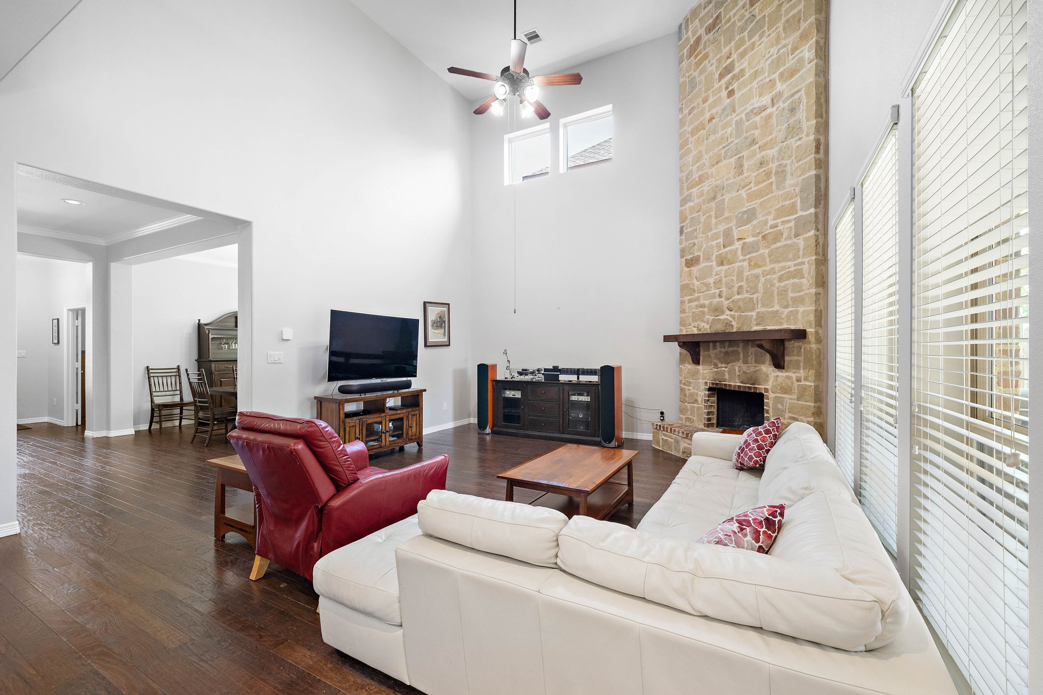 Strata Visuals-20615 Elderwood-11