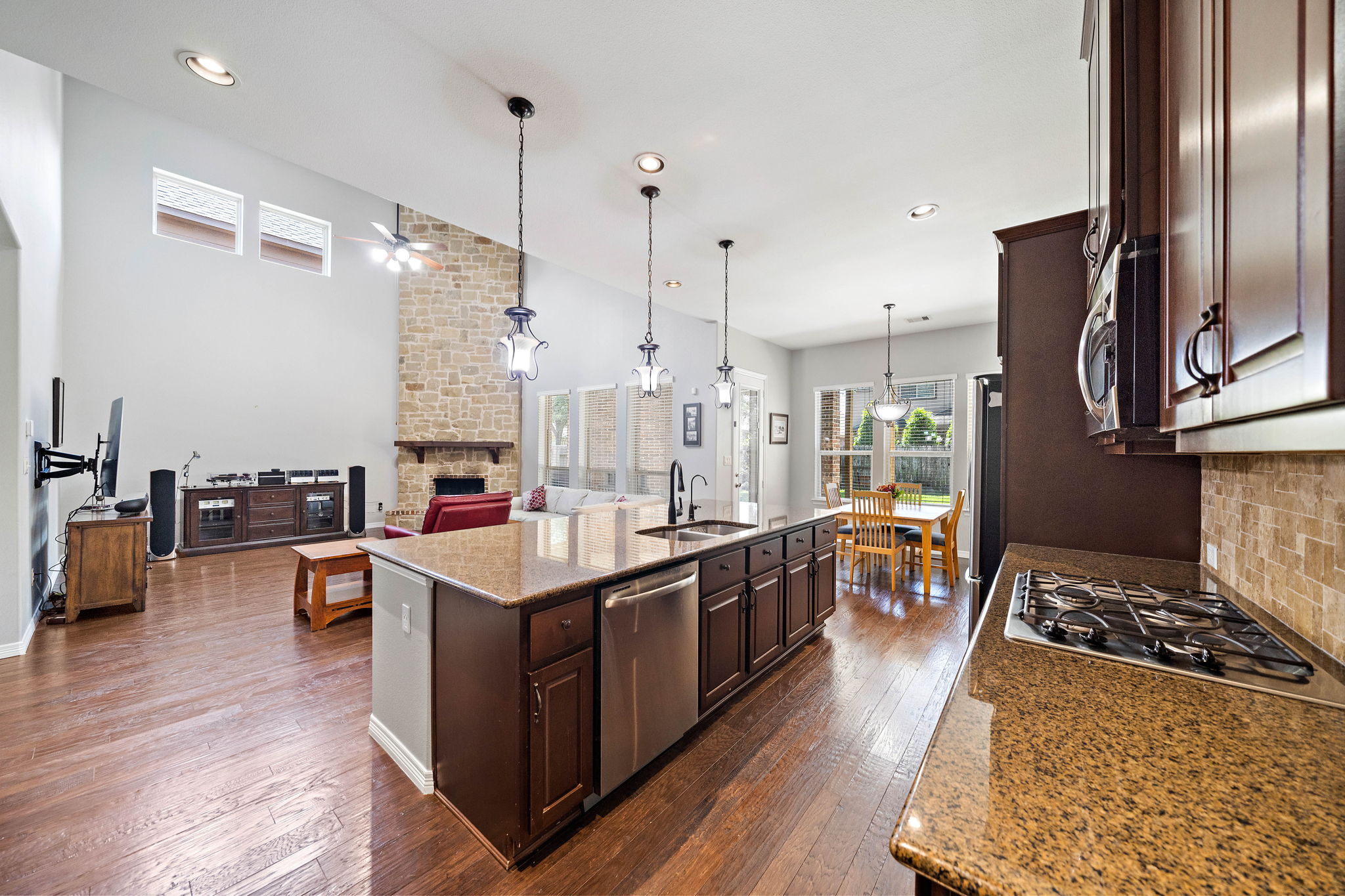 Strata Visuals-20615 Elderwood-14