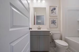  Photo 35