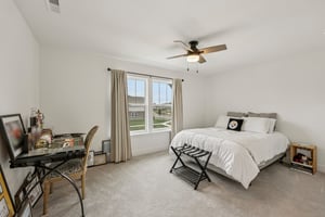 W 171st St-S2208-034.jpg