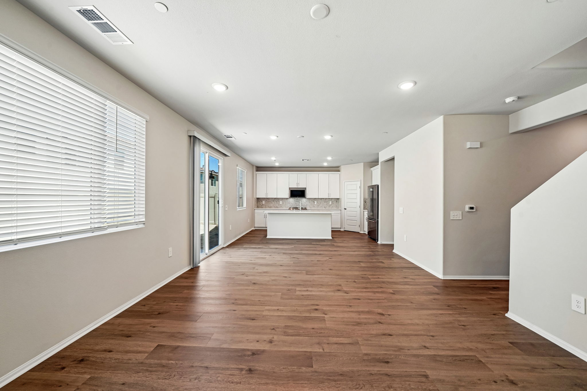 SoCal - Alder at Live Oak - 2063 Grapefruit St Redlands CA 92374 - 009