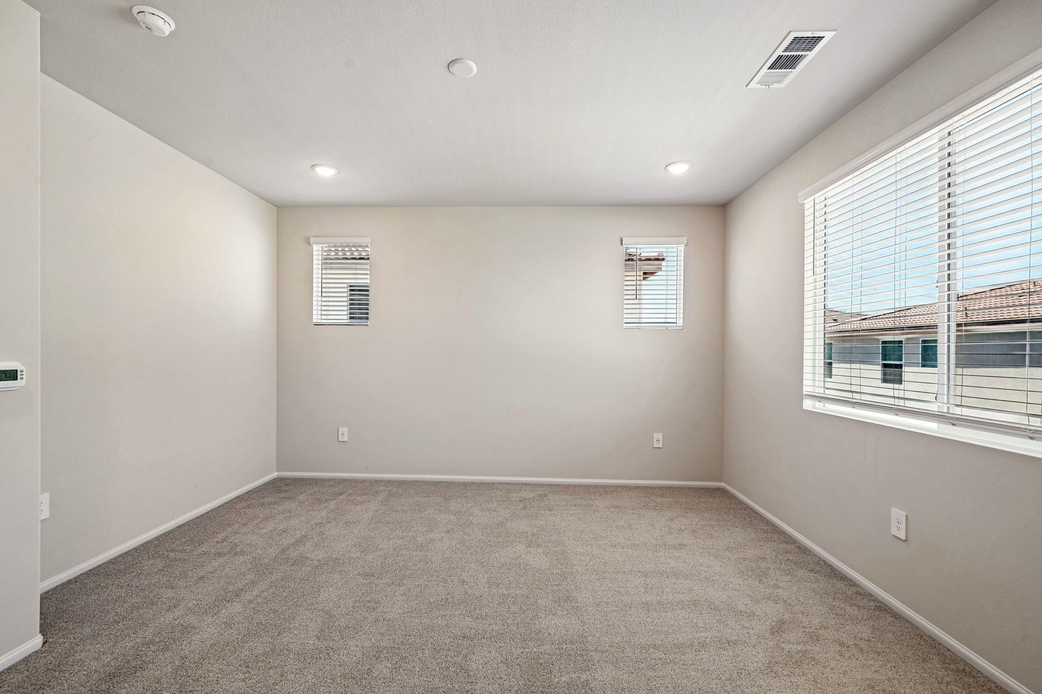 SoCal - Alder at Live Oak - 2063 Grapefruit St Redlands CA 92374 - 033