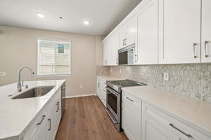 SoCal - Alder at Live Oak - 2063 Grapefruit St Redlands CA 92374 - 012
