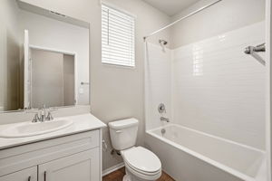 SoCal - Alder at Live Oak - 2063 Grapefruit St Redlands CA 92374 - 019