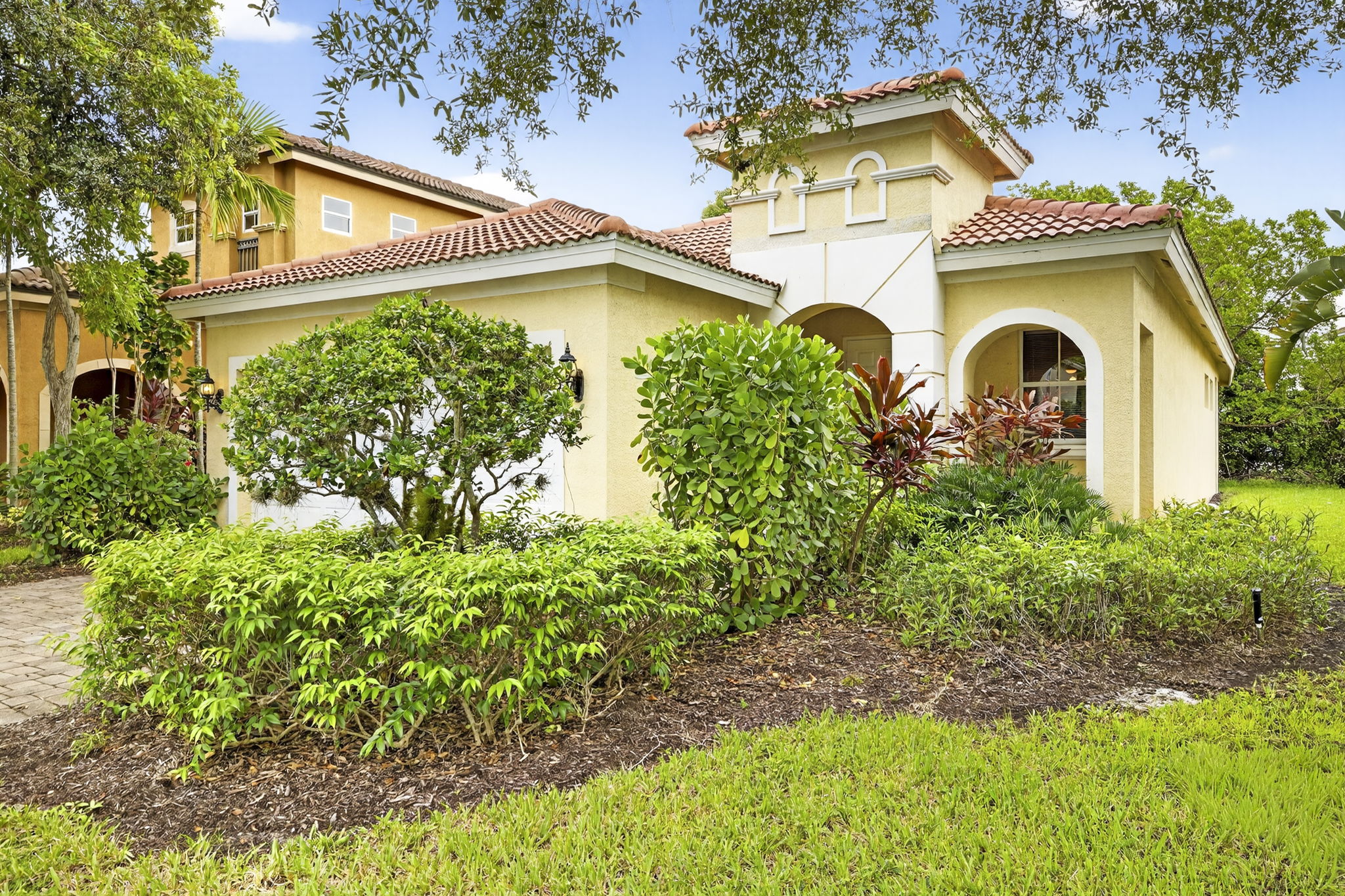 Front Exterior 2 of 2