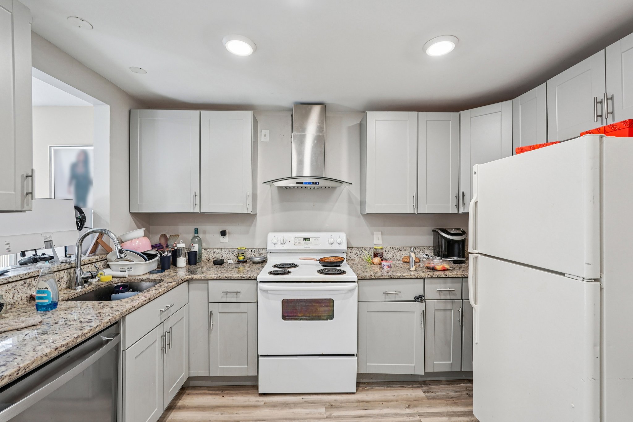 Morehouse Dr NW-L2103-012.jpg