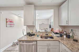 Morehouse Dr NW-L2103-009.jpg