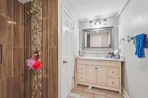 Morehouse Dr NW-L2103-018.jpg