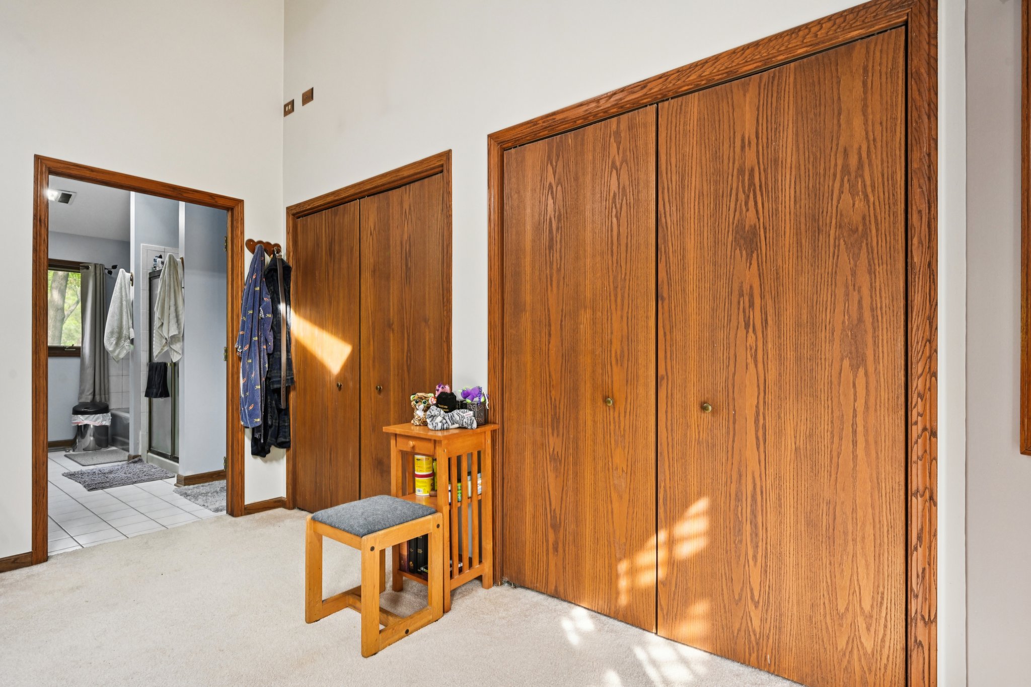 Ridgeview Dr-S0210-028.jpg