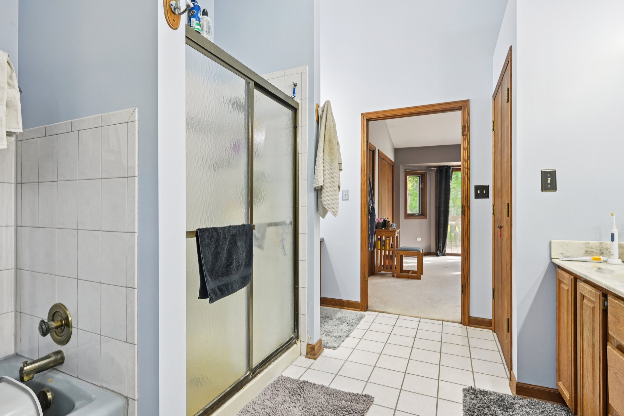 Ridgeview Dr-S0210-031.jpg