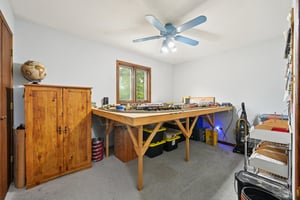 Ridgeview Dr-S0210-023.jpg