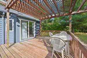 Ridgeview Dr-S0210-033.jpg