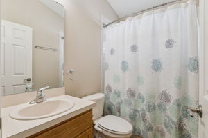  Photo 31