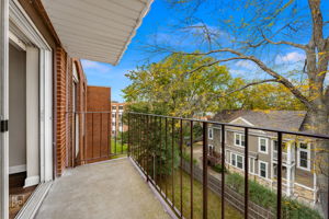  2066 St Johns Ave 301, Highland Park, IL 60035_001