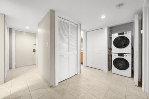  2066 St Johns Ave 301, Highland Park, IL 60035_009