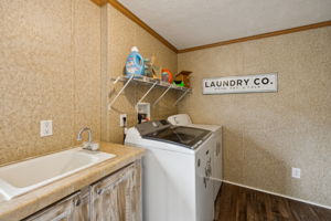  Photo 46