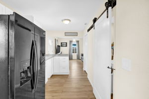 Sliding “Barn Door” Hides Laundry