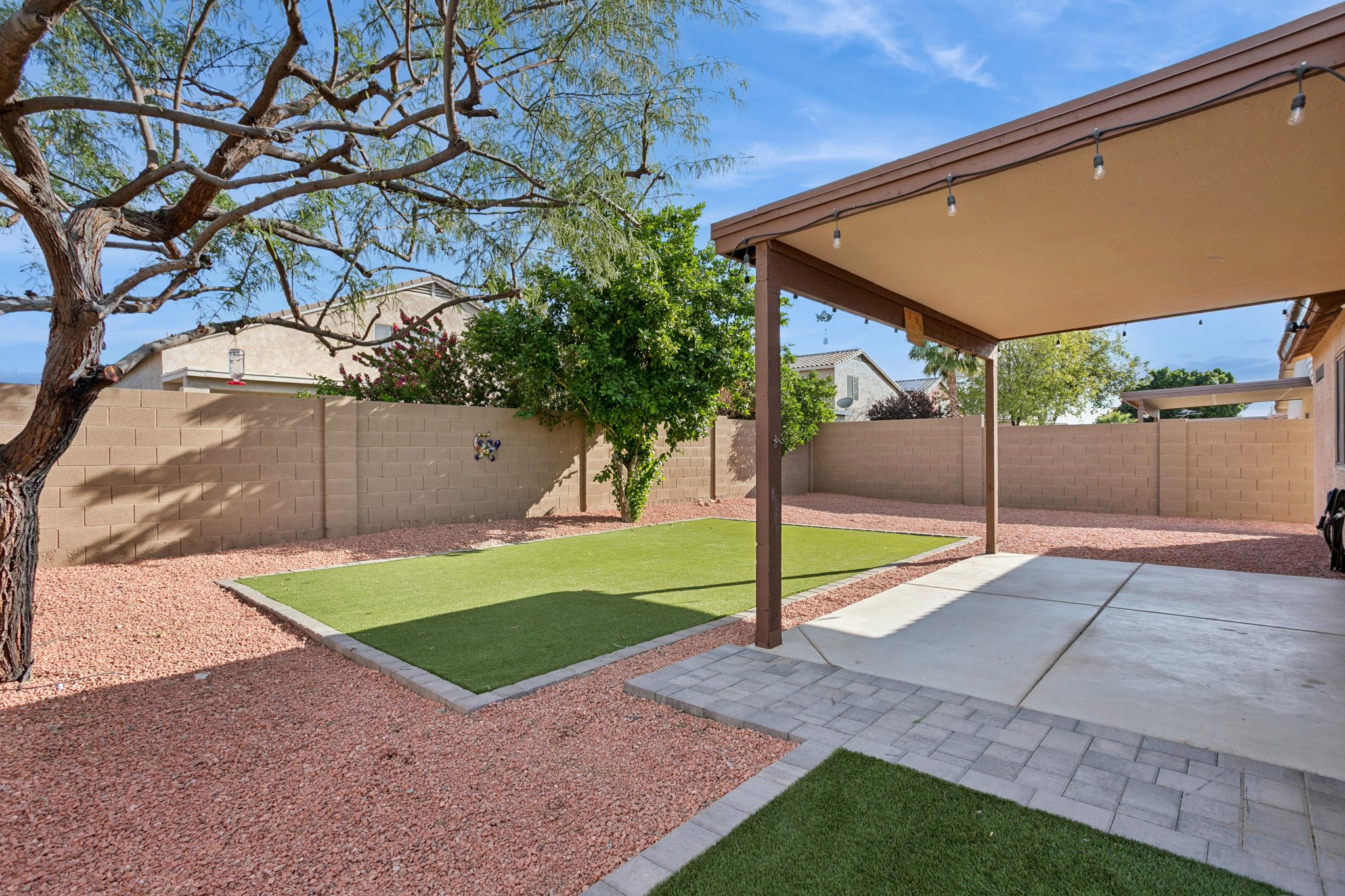 20681 N 93rd Ave - 029.jpg