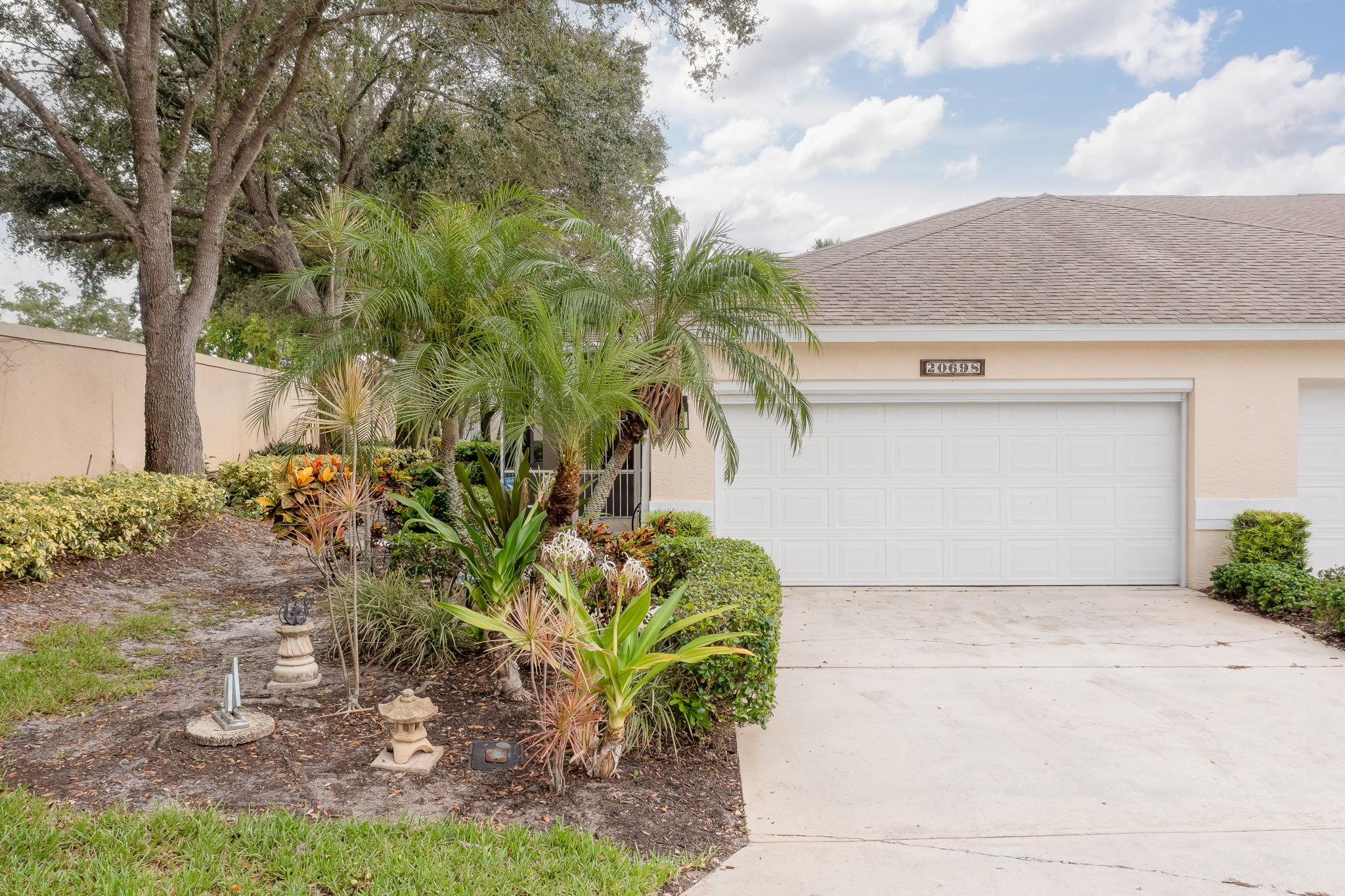 20698 Country Barn Dr, Estero, FL 33928 Snapshot Listings