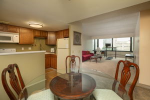 07-Dining Room