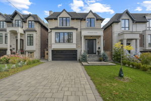 207 Burndale Ave, Toronto ON — real estate photography by Amazing Photo Video