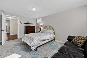  Photo 40