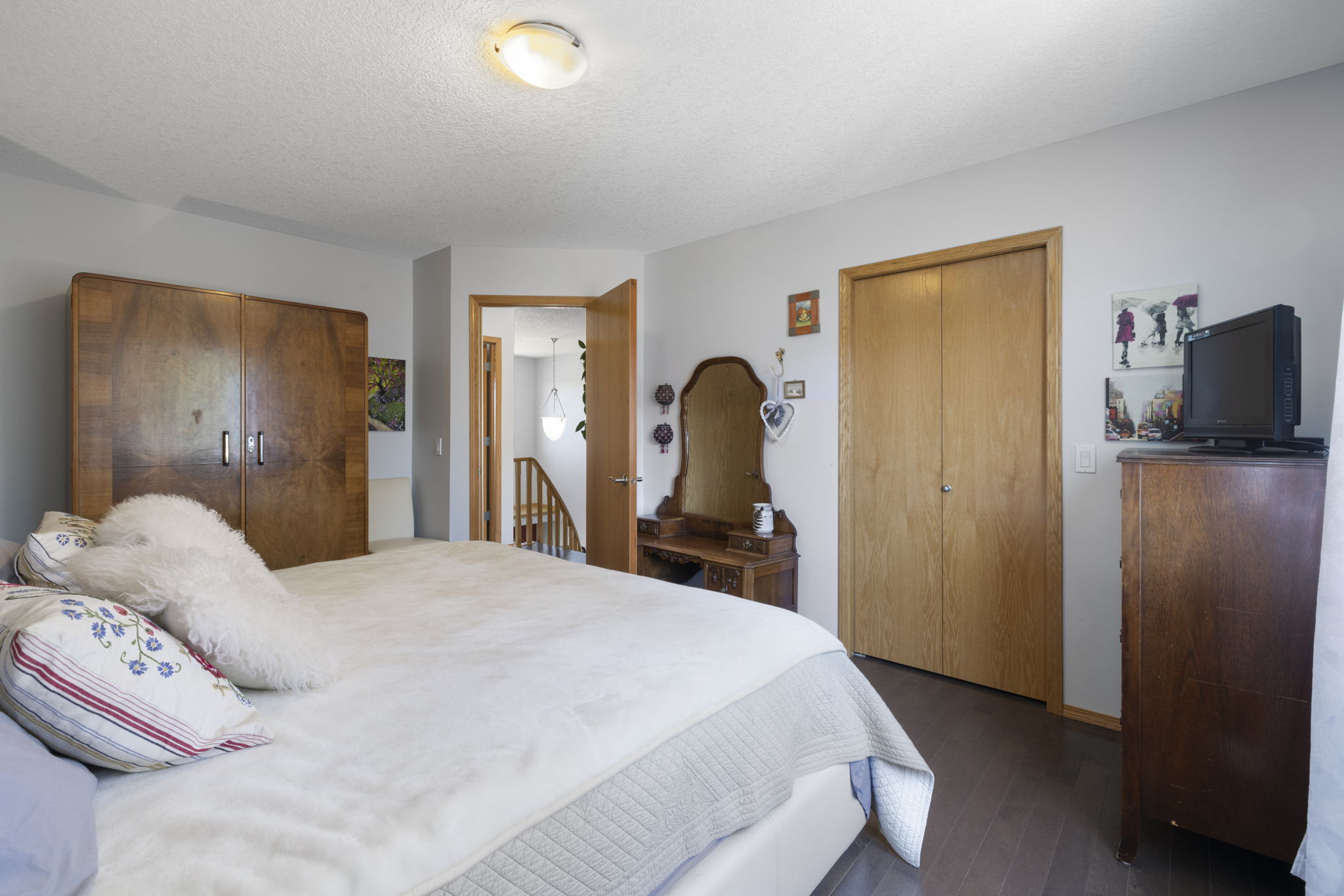 207 Canoe Dr SW, Airdrie, AB T4B 2N8, Canada Photo 47