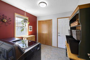 207 Canoe Dr SW, Airdrie, AB T4B 2N8, Canada Photo 27
