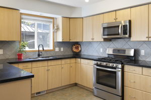 207 Canoe Dr SW, Airdrie, AB T4B 2N8, Canada Photo 20