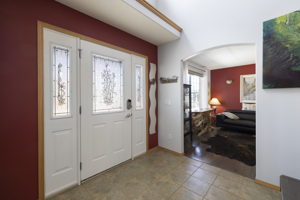 207 Canoe Dr SW, Airdrie, AB T4B 2N8, Canada Photo 4