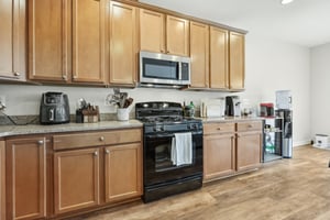 Community Center Ave-0105-011.jpg