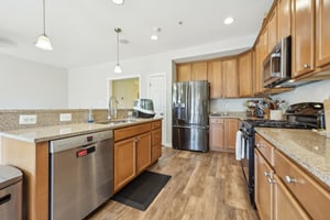 Community Center Ave-0105-012.jpg