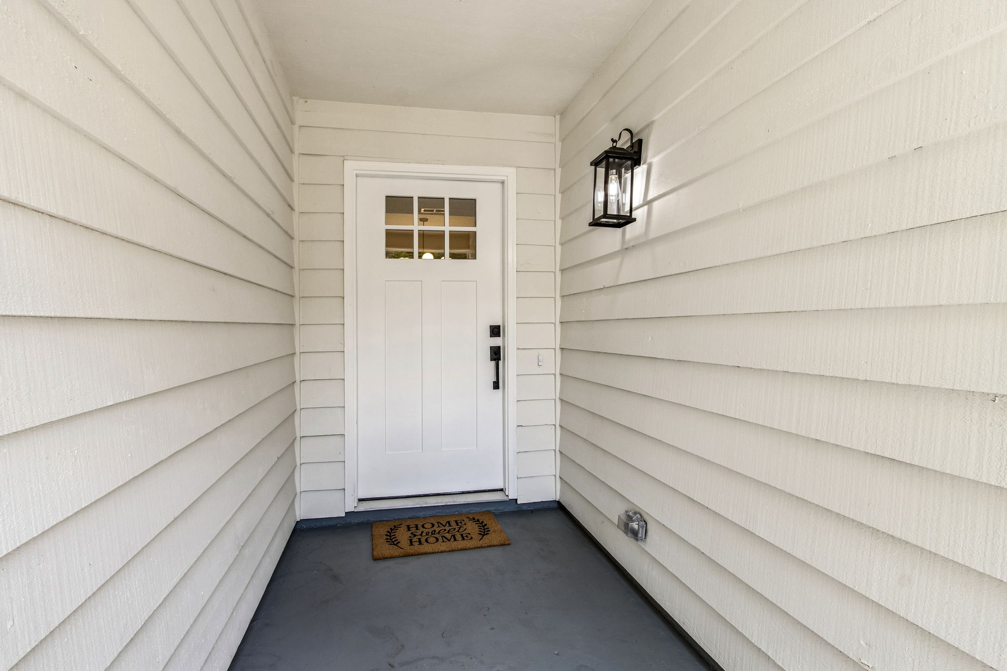 Front Entry Detail