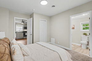  Photo 23