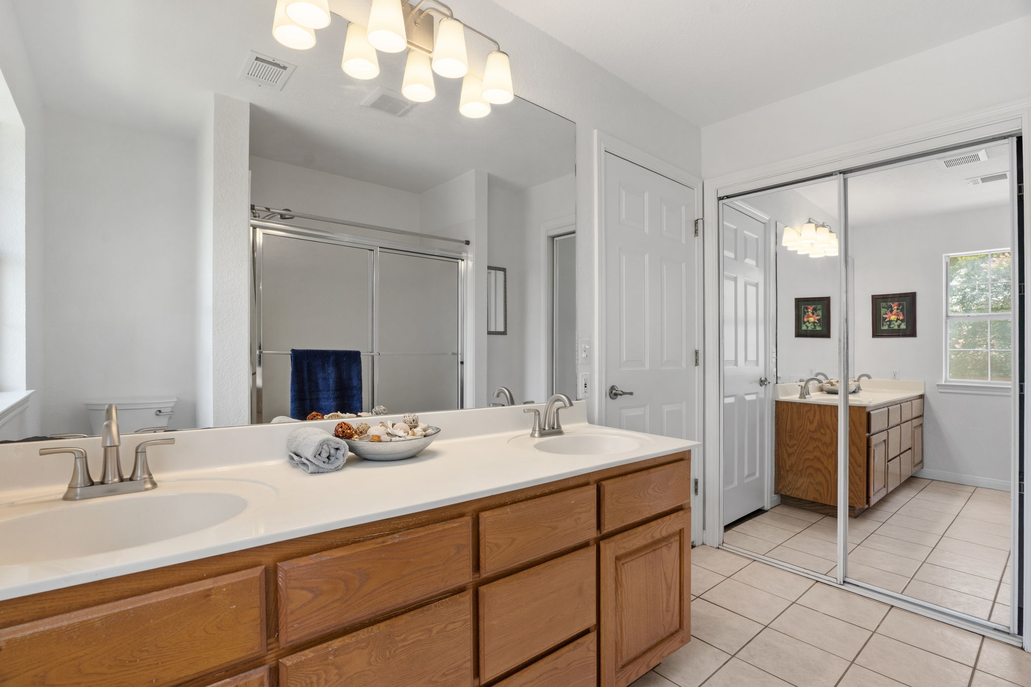 Primary Bathroom with linen closet