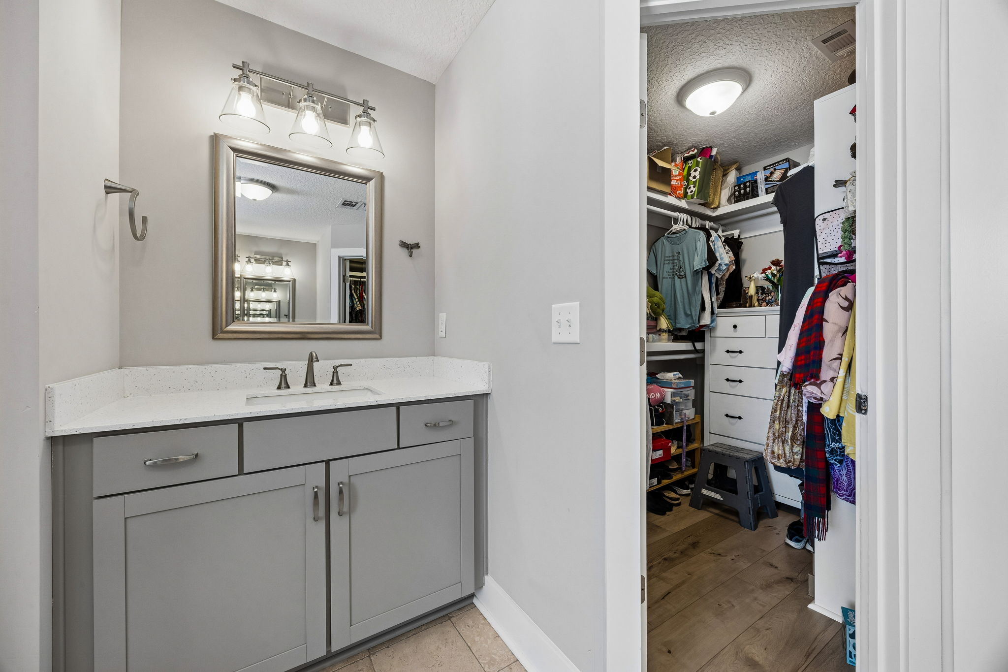 Primary Bedroom Closet