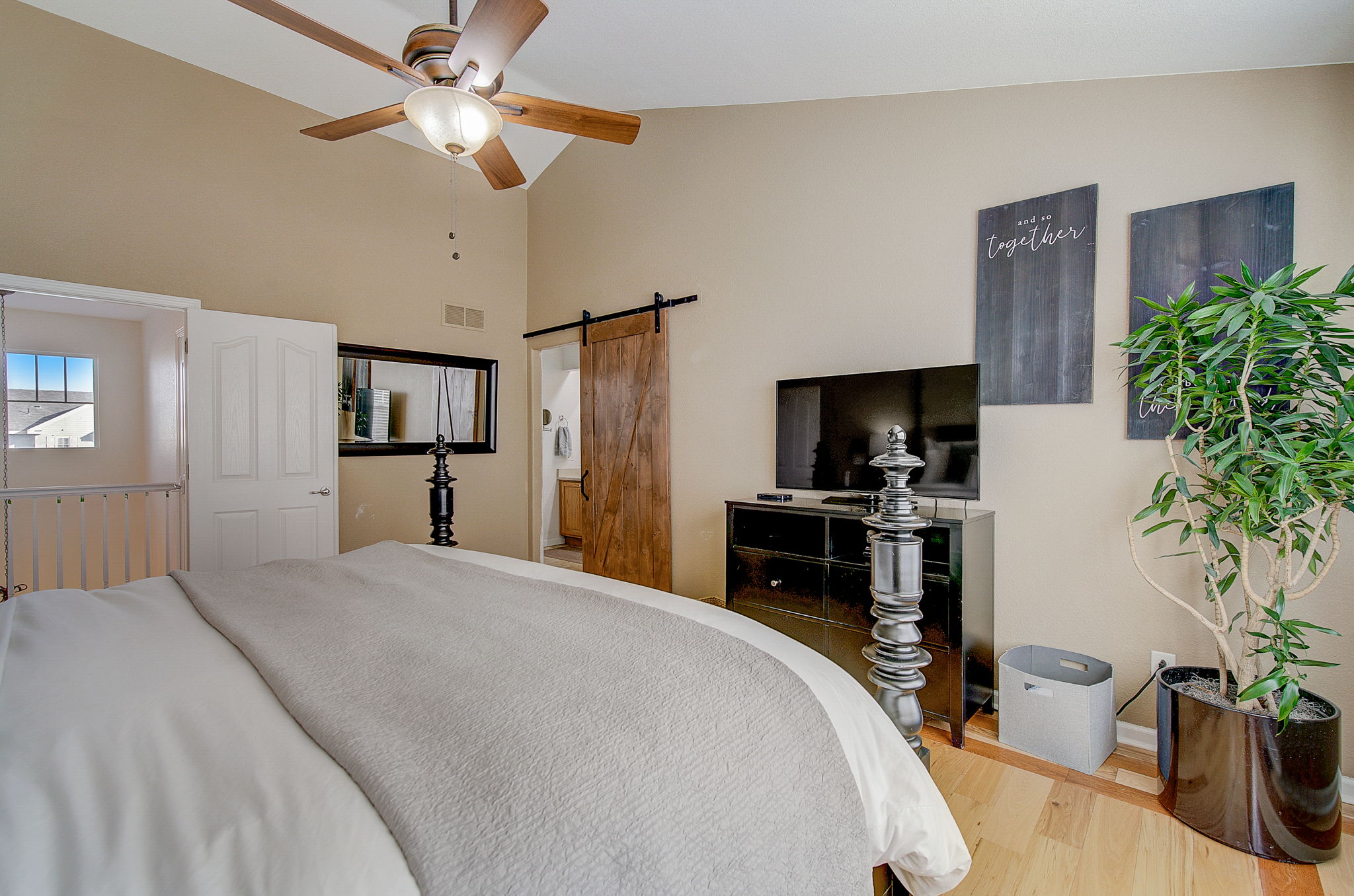 N Coolidge Way-033
