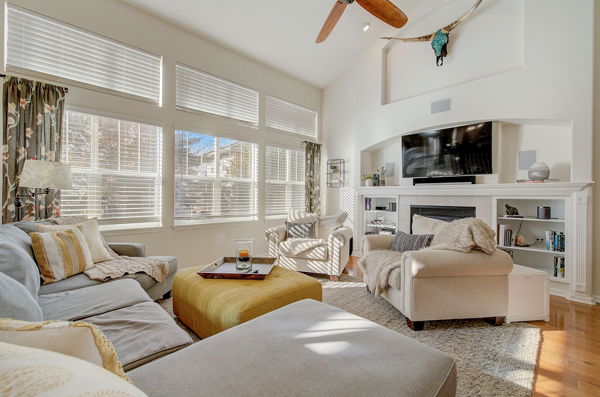 N Coolidge Way-008