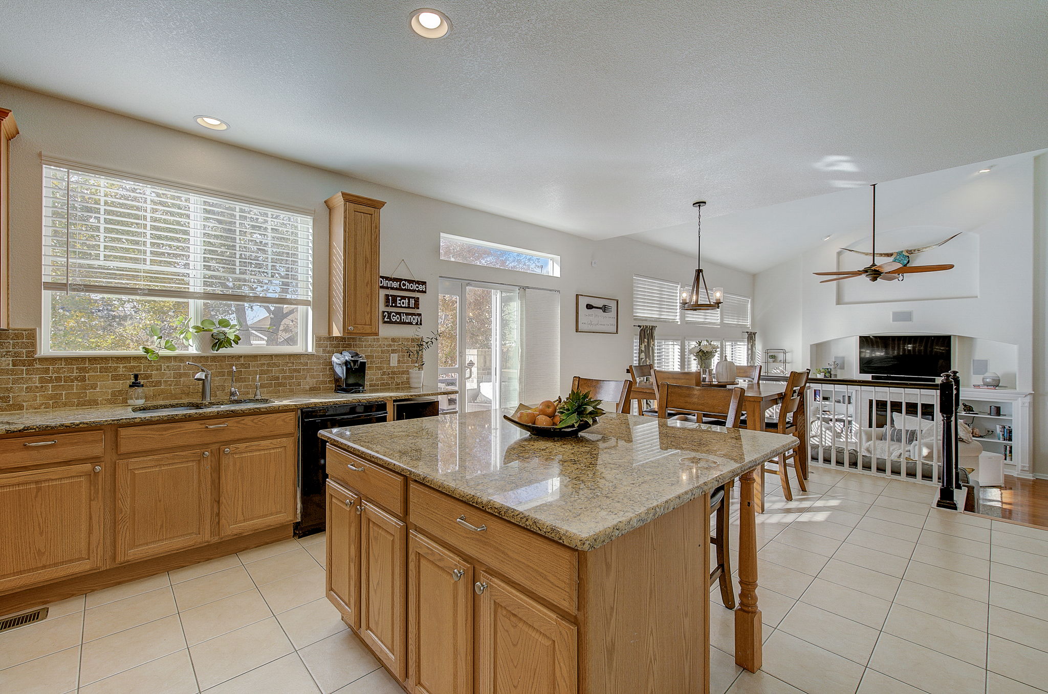 N Coolidge Way-019