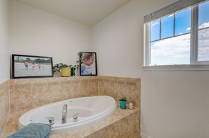 N Coolidge Way-036