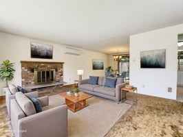 207 NW Ash St McMinnville OR (38) virtually staged.jpeg