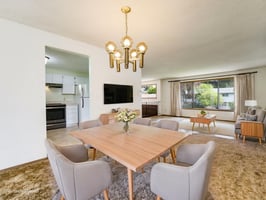 207 NW Ash St McMinnville OR (40) virtually staged.jpeg