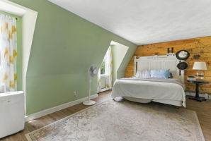  Photo 40