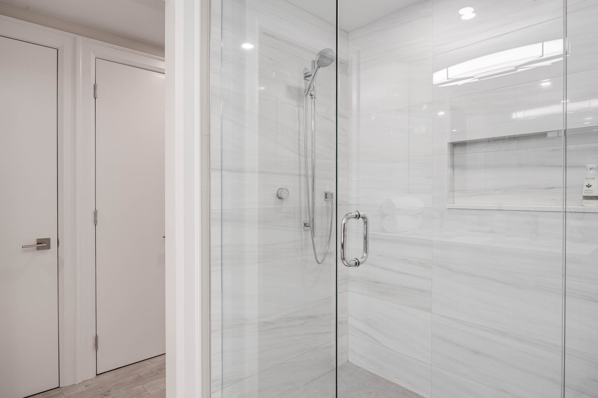 Toronto property showcase — delivered property photograph 20