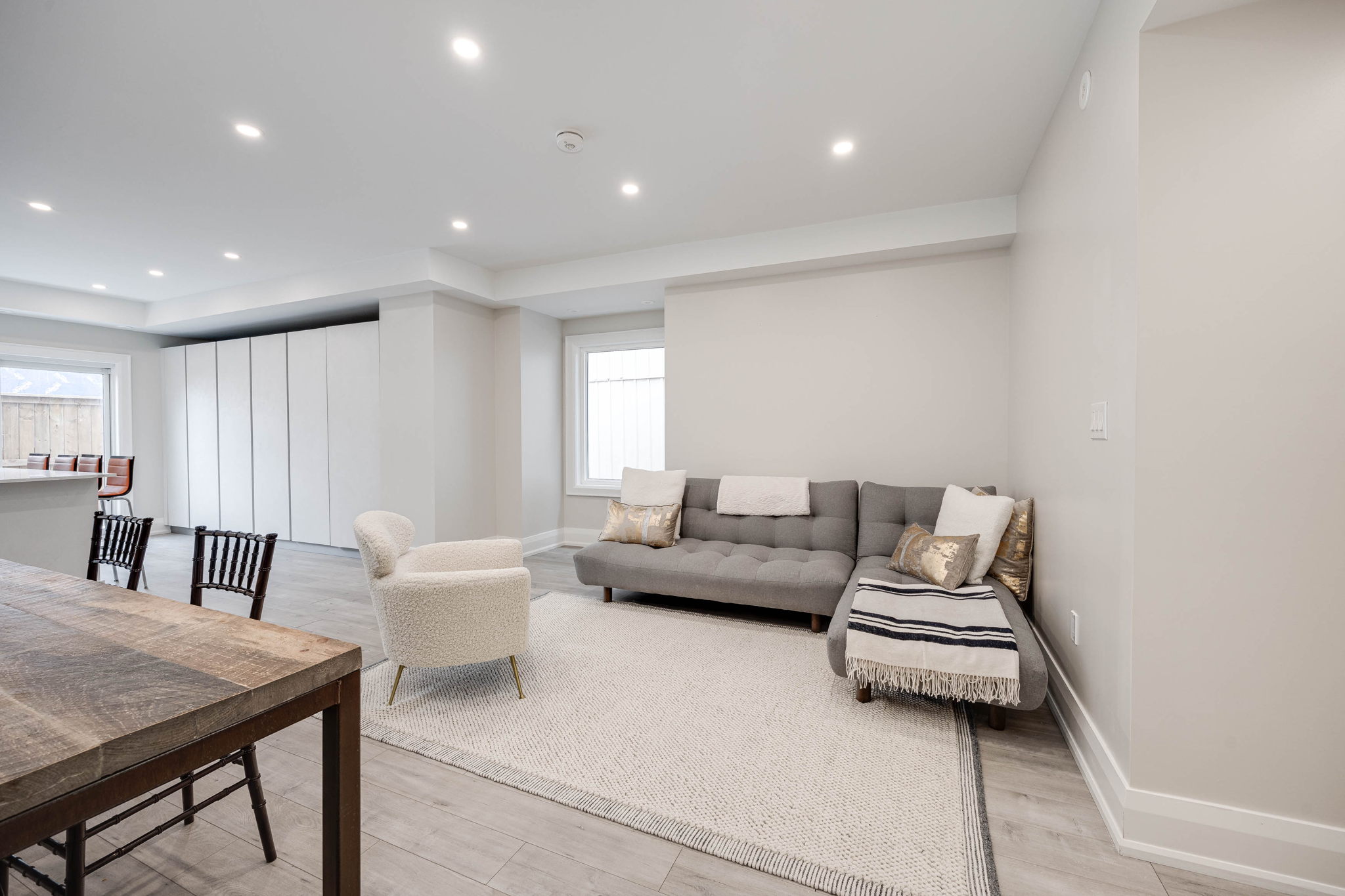 Toronto property showcase — delivered property photograph 3