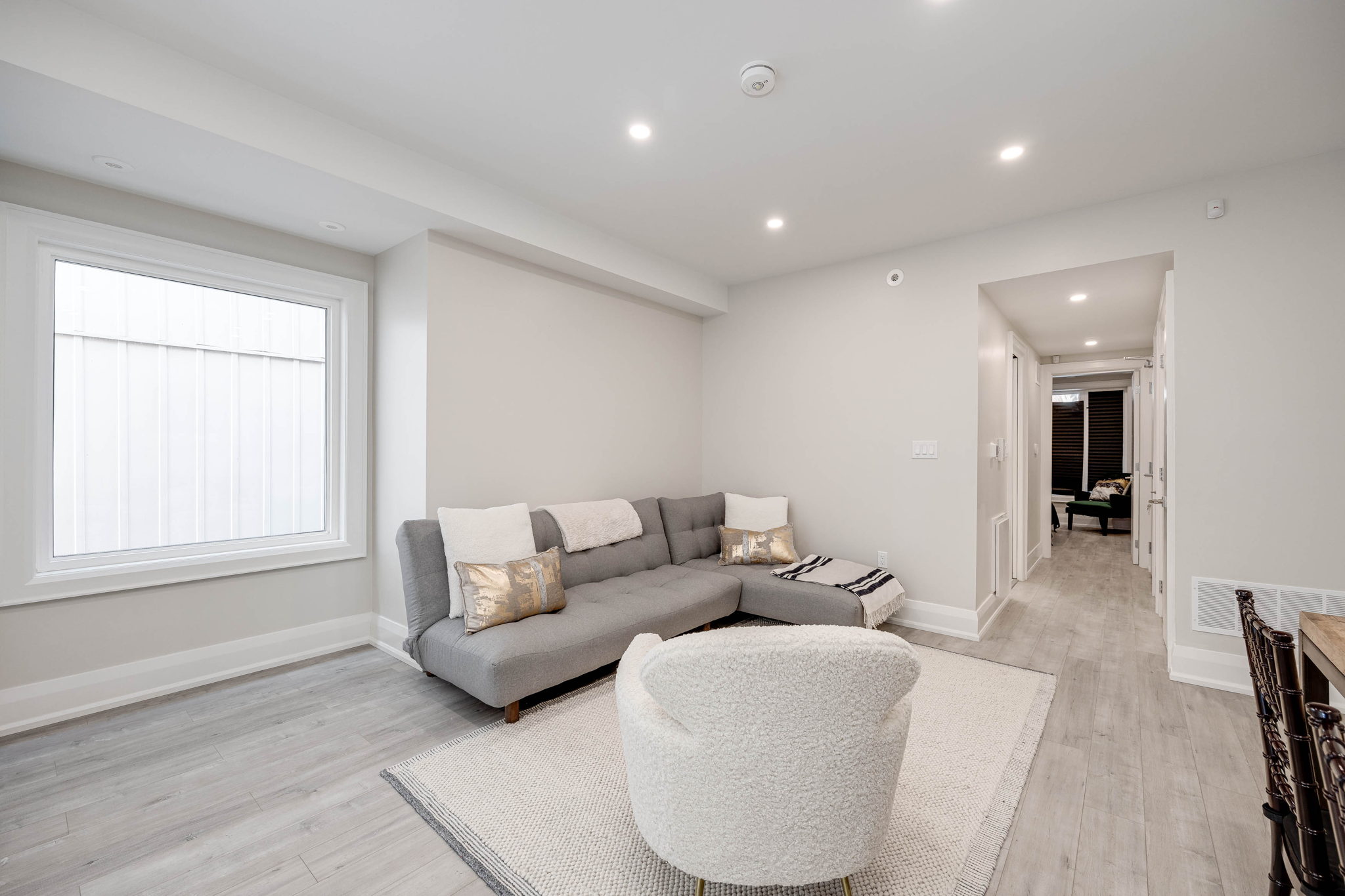 Toronto property showcase — delivered property photograph 4