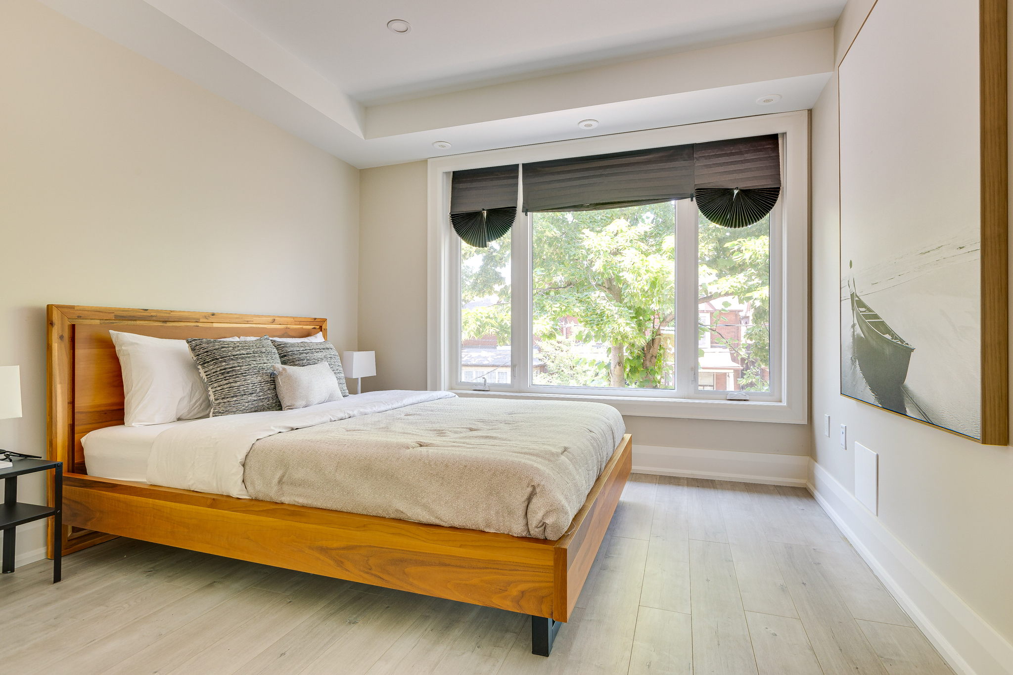 Toronto property showcase — delivered property photograph 17