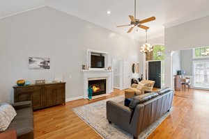 Gas logs fireplace